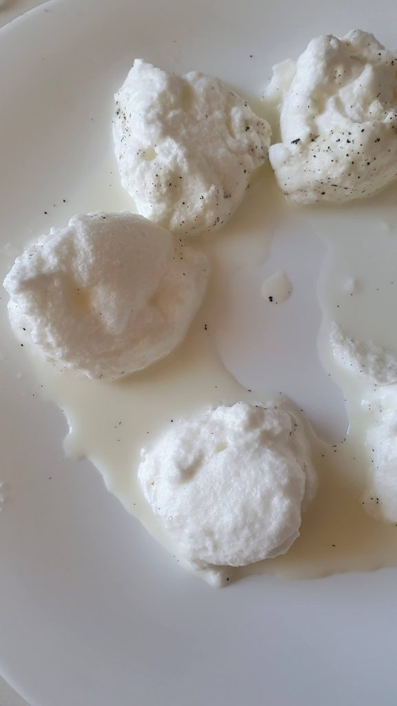 lapte de pasare, ile flottante