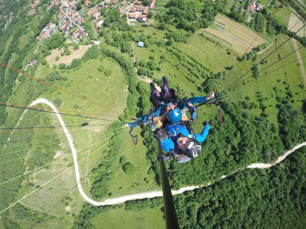 zbor in tandem cu parapanta