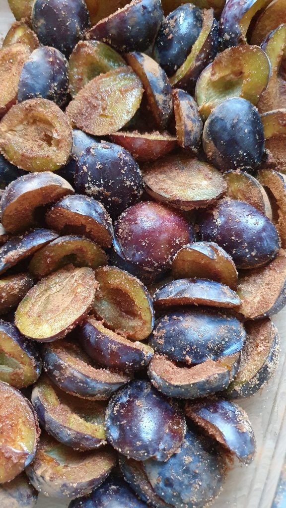crumble cu prune fara zahar