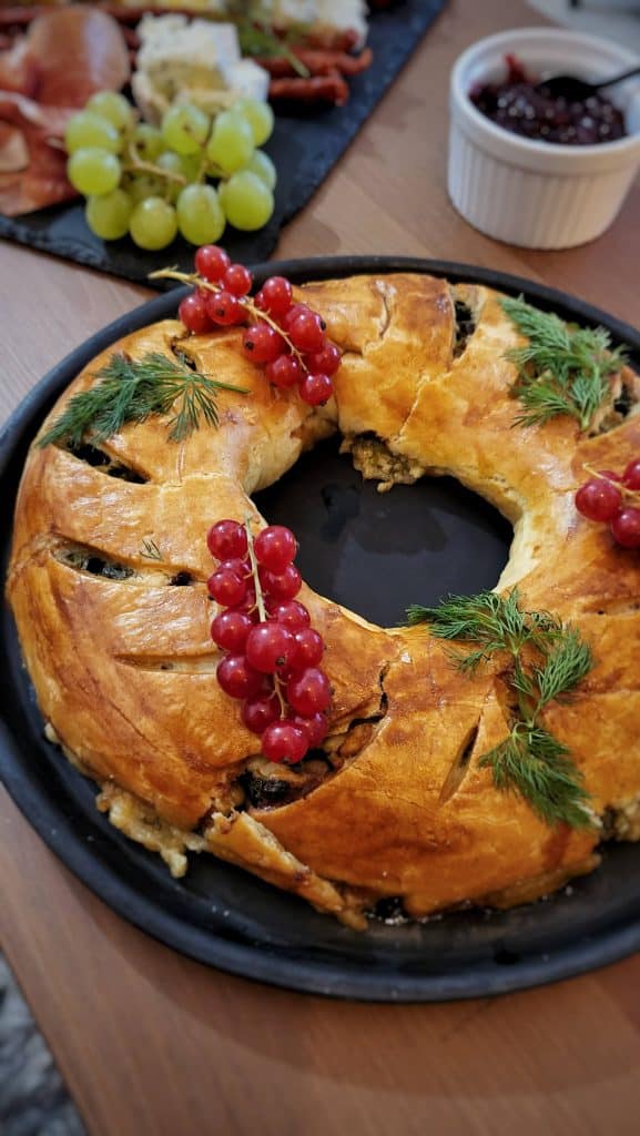 rulada cu spanac, cheddar si gorgonzola